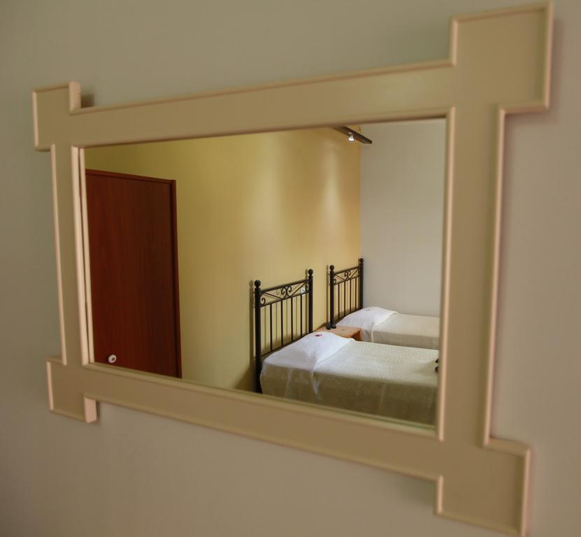 Oikeion Aparthotel Ermoupoli Luaran gambar